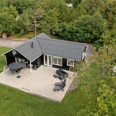 3 Bedroom Nice In Hurup Thy *